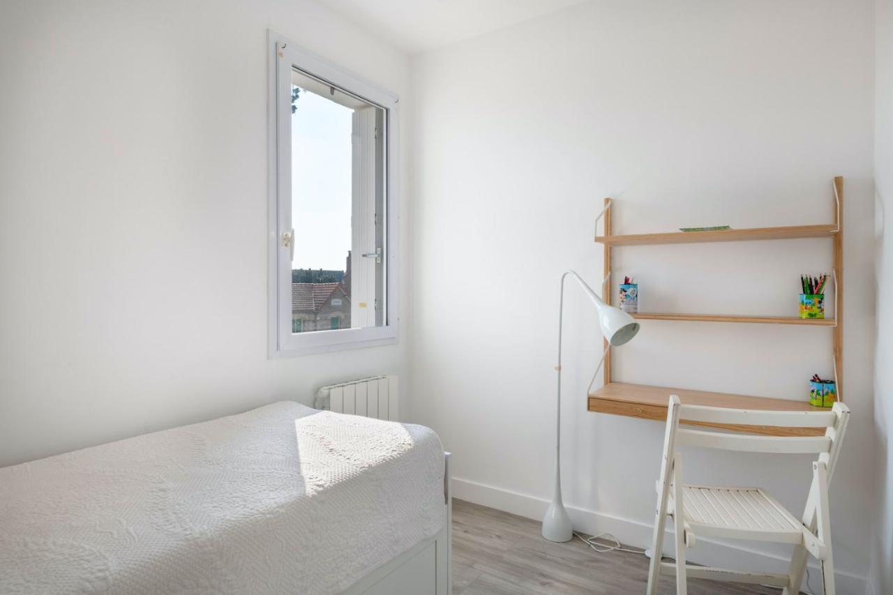 Appartement Pour 4 Avec Vue Sur La Marina ポミシェ エクステリア 写真